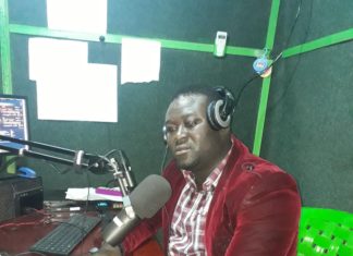 Dismissed State radio local correspondent to complain Management to PUL