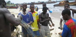 Liberian Fishmongers to smile again, partners provide fishing equipment