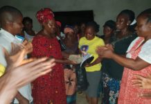 Former Senator Adolphus Dolo makes cash donation to Women Group in Nimba