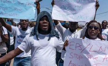 CPJ: Liberia’s journalists wary as authorities announce new press passes, threaten shutdowns