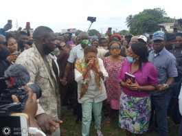 Liberia: Former President Ellen Johnson Sirleaf shows solidarity with anti-rape protesters