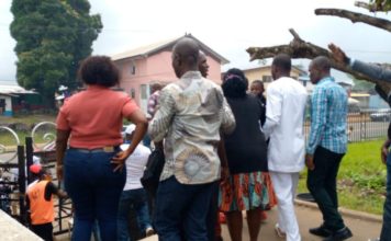 Liberia: Aggrieved Legislative staffs shun ruling party candidate supporters at the Capitol building