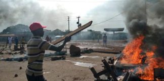 Guinea Elections: Police arrest Pro-Diallo protesters in Monrovia