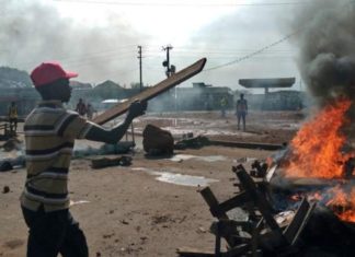 Guinea Elections: Police arrest Pro-Diallo protesters in Monrovia