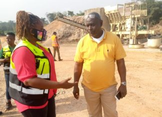 Liberia: Public Works Minister Ruth Coker-Collins assures the completion of Gbarnga-Salayea and other road projects Ruth Cooker and team on tour