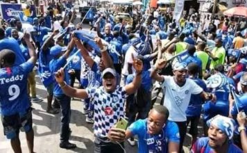 Chelsea Fans in Liberia celebrate club champion league victory