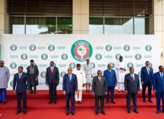 West Africa leaders brainstorm on Guinea crisis