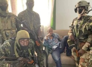 Guinean Soldiers tighten grip on power after ousting Alpha Condé