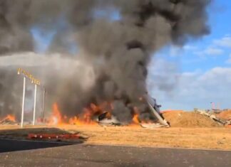 Over 177 killed in a South Korean Plane crash after skidding off a runway