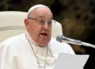 Pope’s health a ‘complex clinical situation’, Vatican says Pope Francis