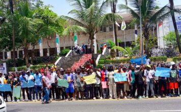 Motorcyclists protest, Demand Refund of Registration Fees amid road restriction in Monrovia Protesting Motorcylists in Monrovia