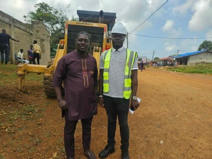 PUC community Road works