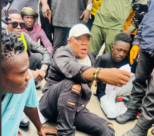 Leave or Lead protest