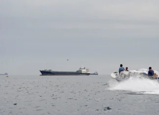 US blockade of Iranian ports takes effect as Trump threatens to destroy ‘attack ships’ Ships at Hormuz