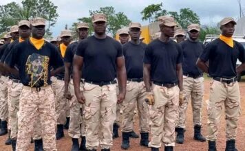 Graduates 400 Officers After Specialized Training LIS new graduates