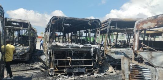 Côte d’Ivoire: Massive Fire Destroys 40 SOTRA Buses at Koumassi Depot Ivory Coast bus